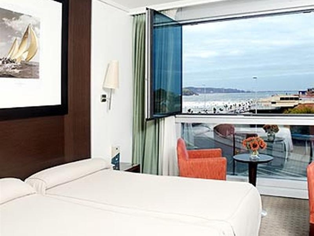 Imagen general del Hotel Abba Playa Gijon. Foto 3