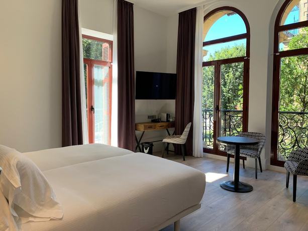 Imagen de la habitación del Hotel Abba San Sebastián. Foto 9