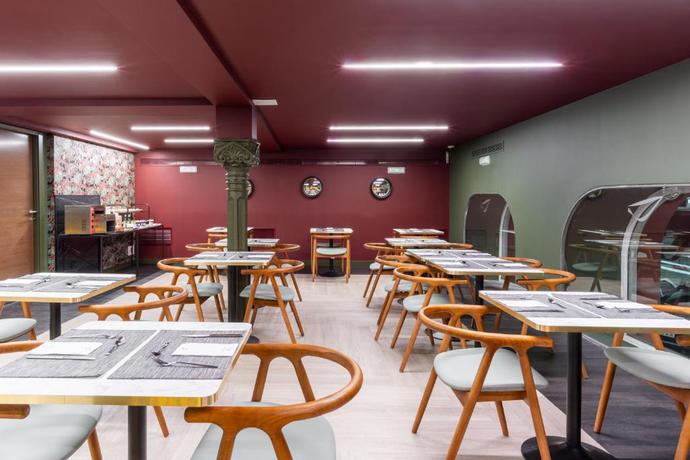 Imagen del bar/restaurante del Hotel Abba Santander. Foto 2