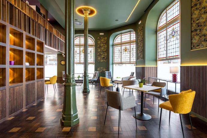 Imagen de los interiores del Hotel Abba Santander. Foto 15