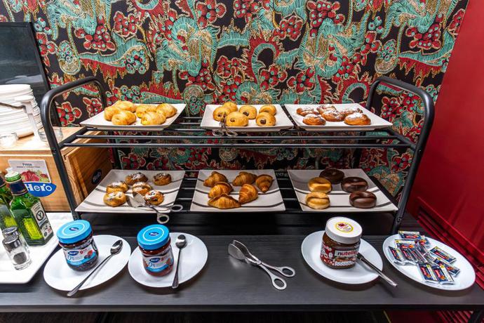 Imagen del bar/restaurante del Hotel Abba Santander. Foto 5