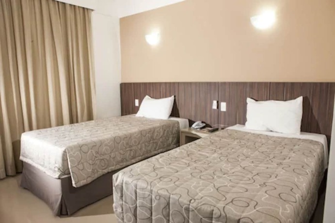 Imagen de la habitación del Hotel Abba Uno. Foto 10