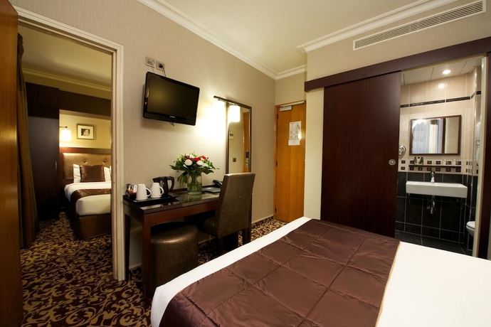 Imagen de la habitación del Hotel Abbatial Saint Germain. Foto 13