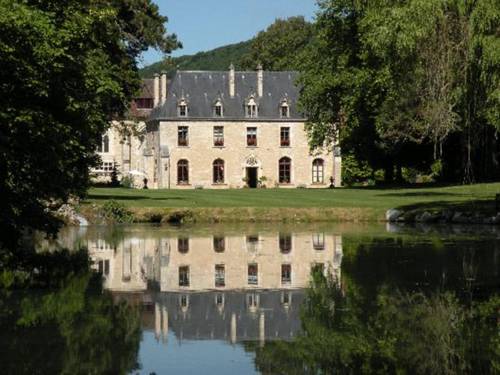 Imagen de la habitación del Hotel Abbaye De La Bussi&egrave;re. Foto 2