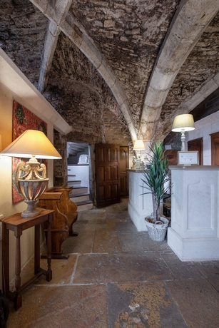 Imagen de los interiores del Hotel Abbaye De Maizieres. Foto 18