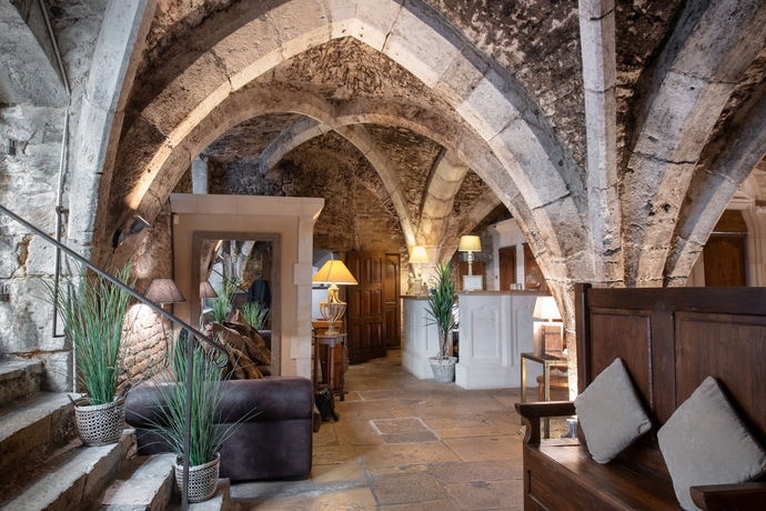 Imagen del bar/restaurante del Hotel Abbaye De Maizieres. Foto 2