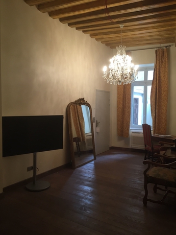 Imagen de la habitación del Hotel Abbaye De Maizieres. Foto 14