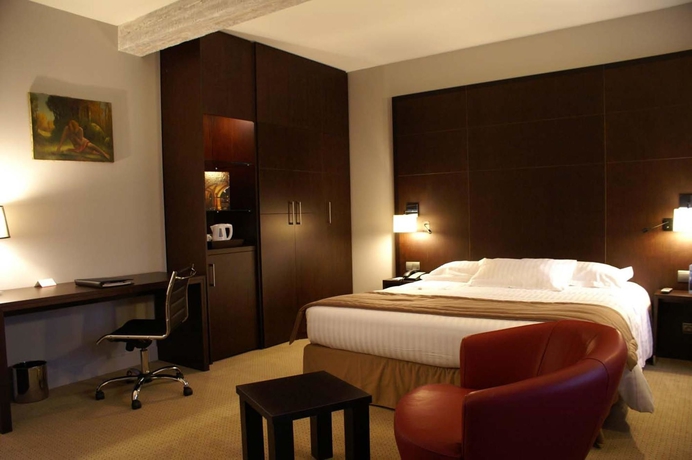 Imagen de la habitación del Hotel Abbaye Des Capucins Spa and Resort. Foto 7
