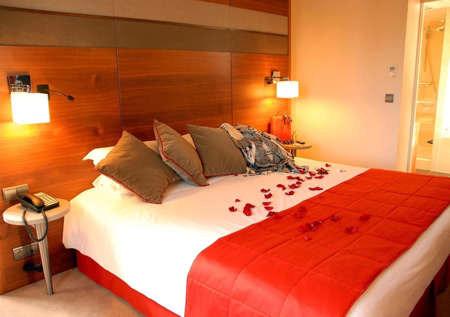 Imagen de la habitación del Hotel Abbaye Des Capucins Spa and Resort. Foto 8