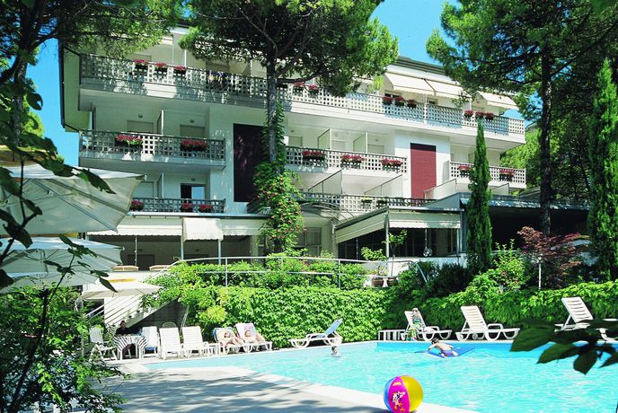Imagen general del Hotel Abbazia, Lignano Sabbiadoro. Foto 1