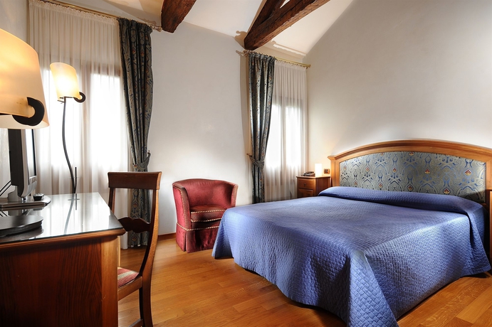 Imagen de la habitación del Hotel Abbazia, Venecia. Foto 16