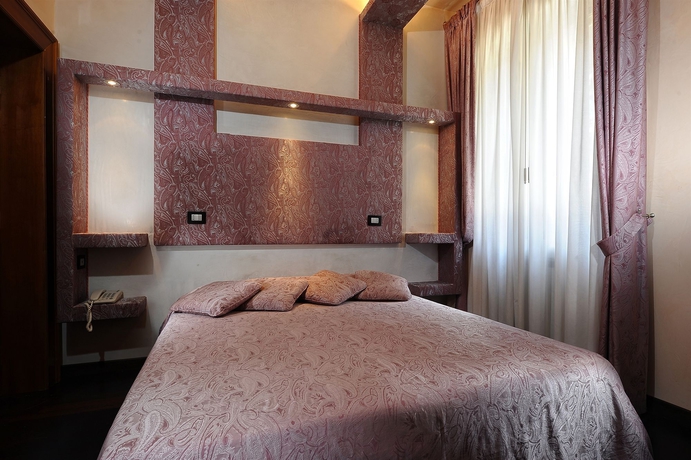 Imagen de la habitación del Hotel Abbazia, Venecia. Foto 17