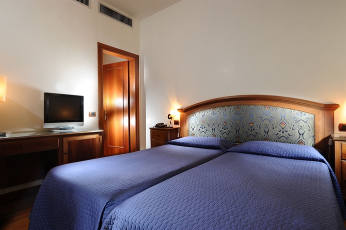 Imagen de la habitación del Hotel Abbazia, Venecia. Foto 18