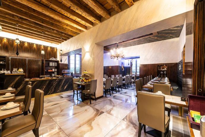 Imagen del bar/restaurante del Hotel Abbazia, Venecia. Foto 2