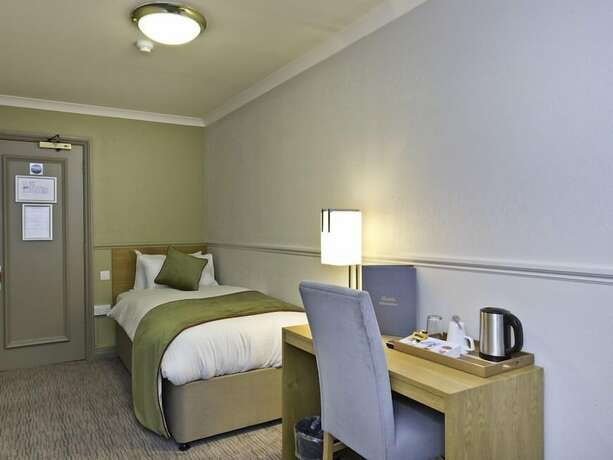 Imagen general del Hotel Abbey Inn, Paisley. Foto 7