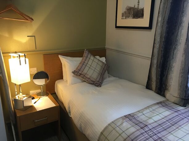 Imagen de la habitación del Hotel Abbey Inn, Paisley. Foto 14