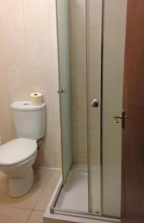 Imagen de la habitación del Hotel Abbey Lodge, High Wycombe. Foto 17
