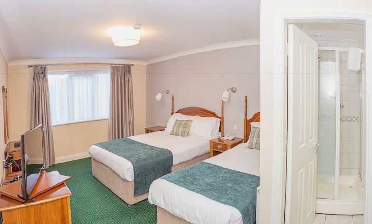 Imagen de la habitación del Hotel Abbey Lodge, KILLARNEY. Foto 15