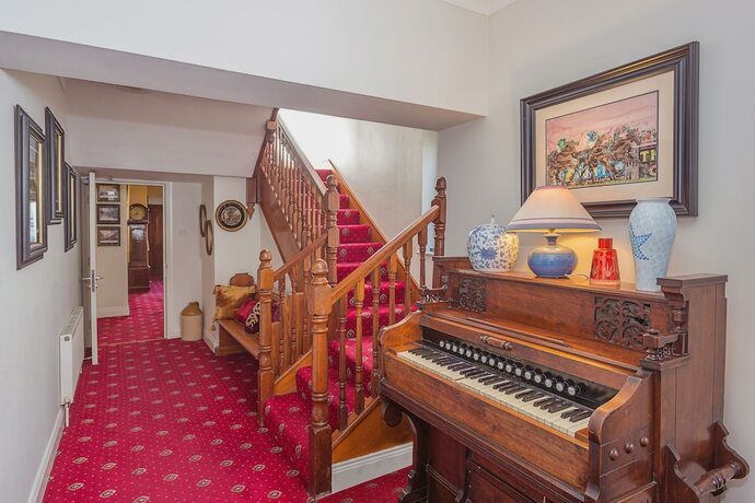 Imagen general del Hotel Abbey Lodge, KILLARNEY. Foto 3