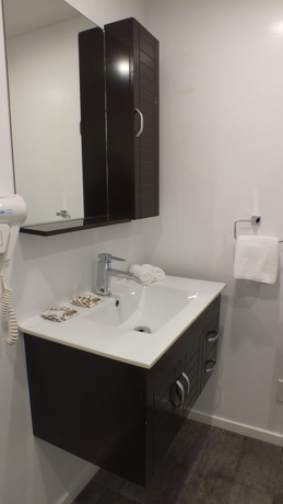 Imagen de la habitación del Hotel Abbey Motor Lodge. Foto 8