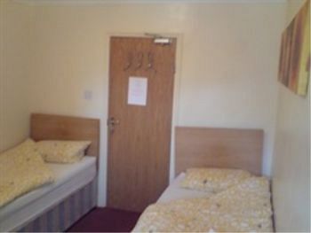 Imagen de la habitación del Hotel Abbey Point. Foto 3