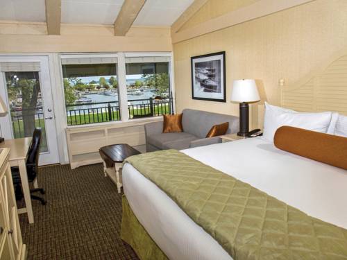 Imagen de la habitación del Hotel Abbey Resort and Avani Spa. Foto 6