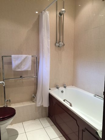 Imagen de la habitación del Hotel Abbey and Conference Centre. Foto 9