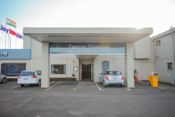Imagen de los exteriores del Hotel Abbots Hamilton - and Conference Centre. Foto 15