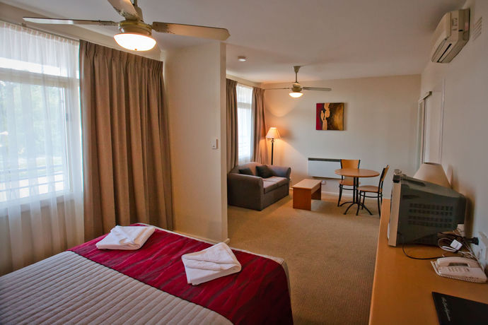 Imagen de los interiores del Hotel Abbotsleigh Motor Inn. Foto 15