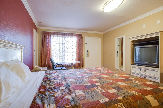 Imagen de la habitación del Hotel Abby's Anaheimer Inn. Foto 7