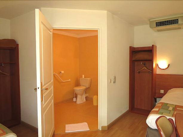 Imagen de la habitación del Hotel Abbys Hôtel. Foto 9