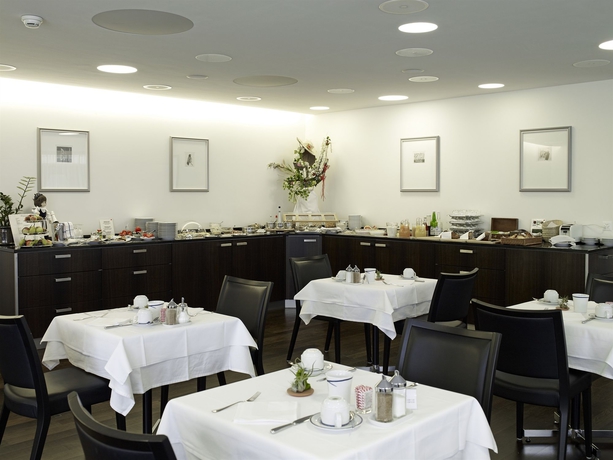 Imagen del bar/restaurante del Hotel Abc Swiss Quality. Foto 3