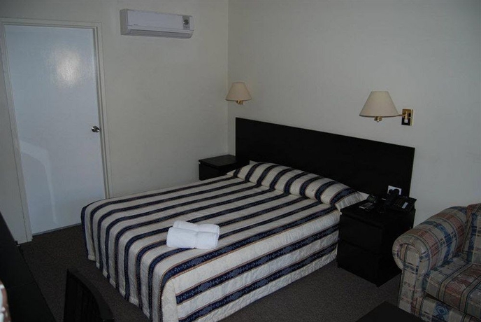 Imagen de la habitación del Hotel Abcot Inn. Foto 3