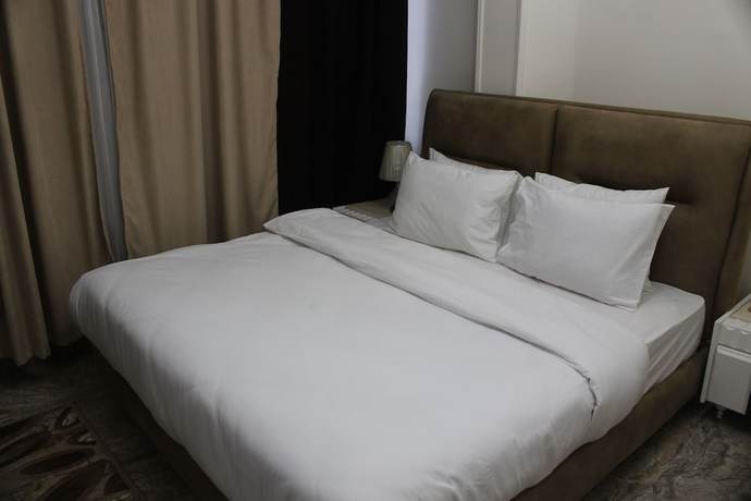 Imagen de la habitación del Hotel Abdeen Palace. Foto 4