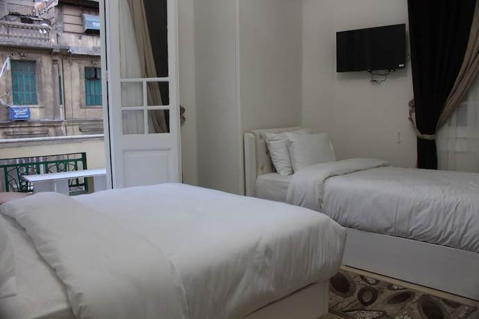 Imagen de la habitación del Hotel Abdeen Palace. Foto 10
