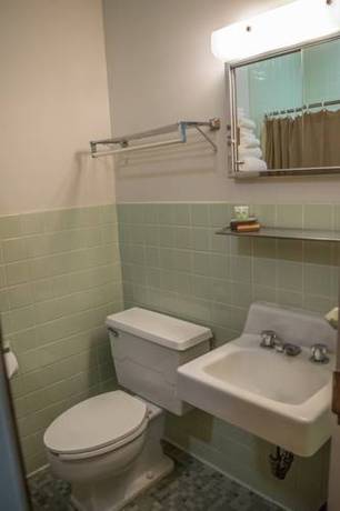 Imagen de la habitación del Hotel Abe Martin Lodge & Cabins. Foto 3