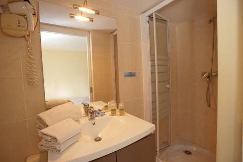 Imagen de la habitación del Hotel Abelha Le France. Foto 3