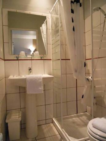 Imagen de la habitación del Hotel Abelia. Foto 4