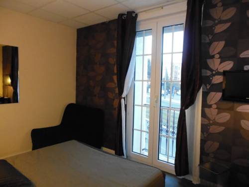 Imagen de la habitación del Hotel Abelia. Foto 6