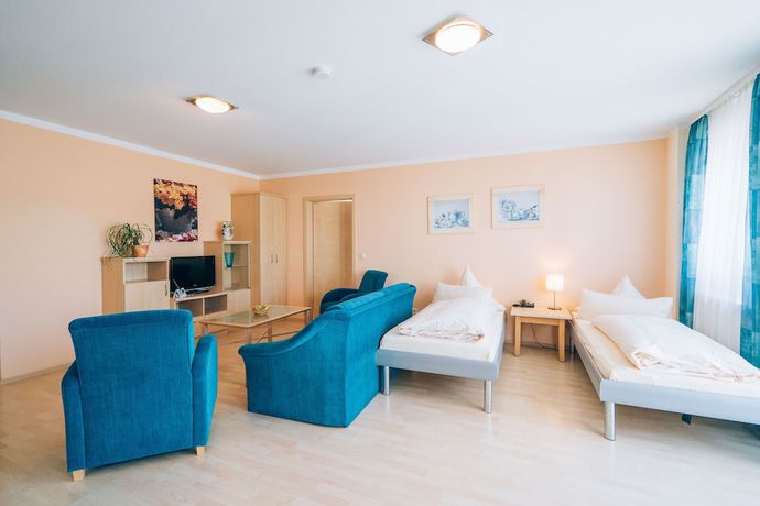 Imagen de la habitación del Hotel Abenstal. Foto 6