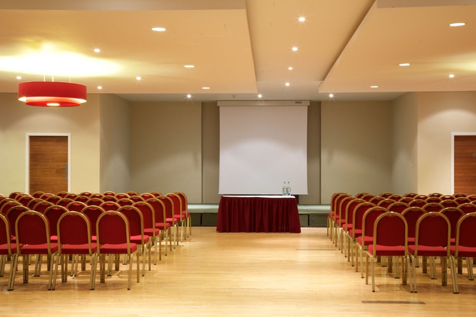 Imagen de los interiores del Hotel Aberdeen Airport Dyce , Sure Collection By Bw. Foto 15