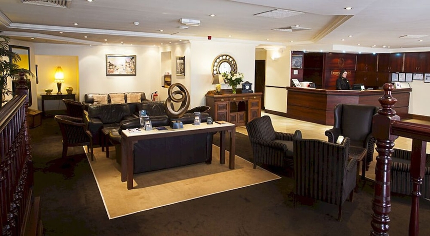 Imagen de los interiores del Hotel Aberdeen Douglas. Foto 13