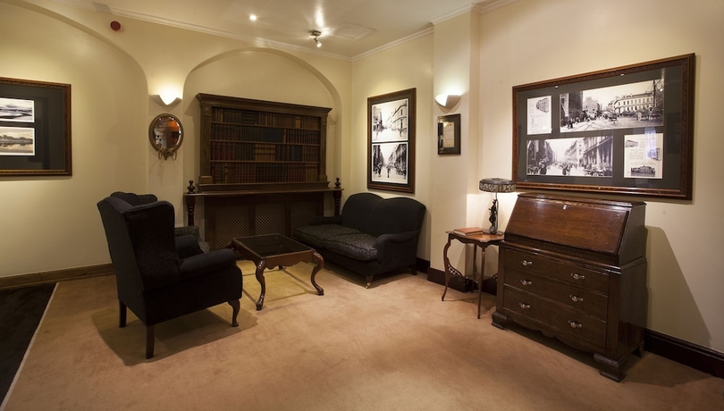 Imagen de los interiores del Hotel Aberdeen Douglas. Foto 15