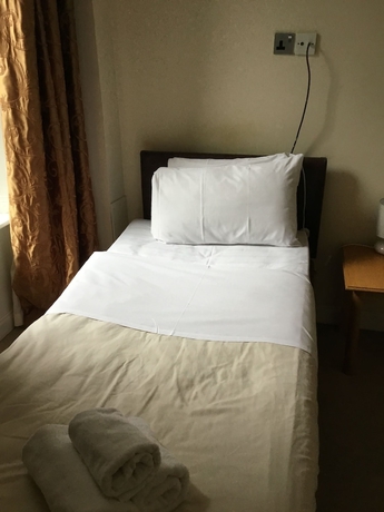 Imagen de la habitación del Hotel Aberdeen House. Foto 10