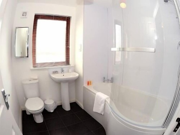 Imagen general del Hotel Aberdeen Serviced Apartments - Bloomfield. Foto 11