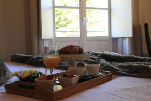 Imagen de la habitación del Hotel Abetaia. Foto 13