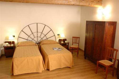 Imagen de la habitación del Hotel Abetone E Piramidi Resort. Foto 9