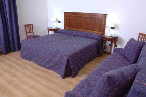 Imagen de la habitación del Hotel Abetone E Piramidi Resort. Foto 12