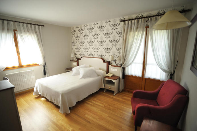 Imagen de la habitación del Hotel Abetos. Foto 3