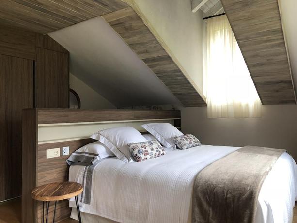 Imagen de la habitación del Hotel Abetos. Foto 7